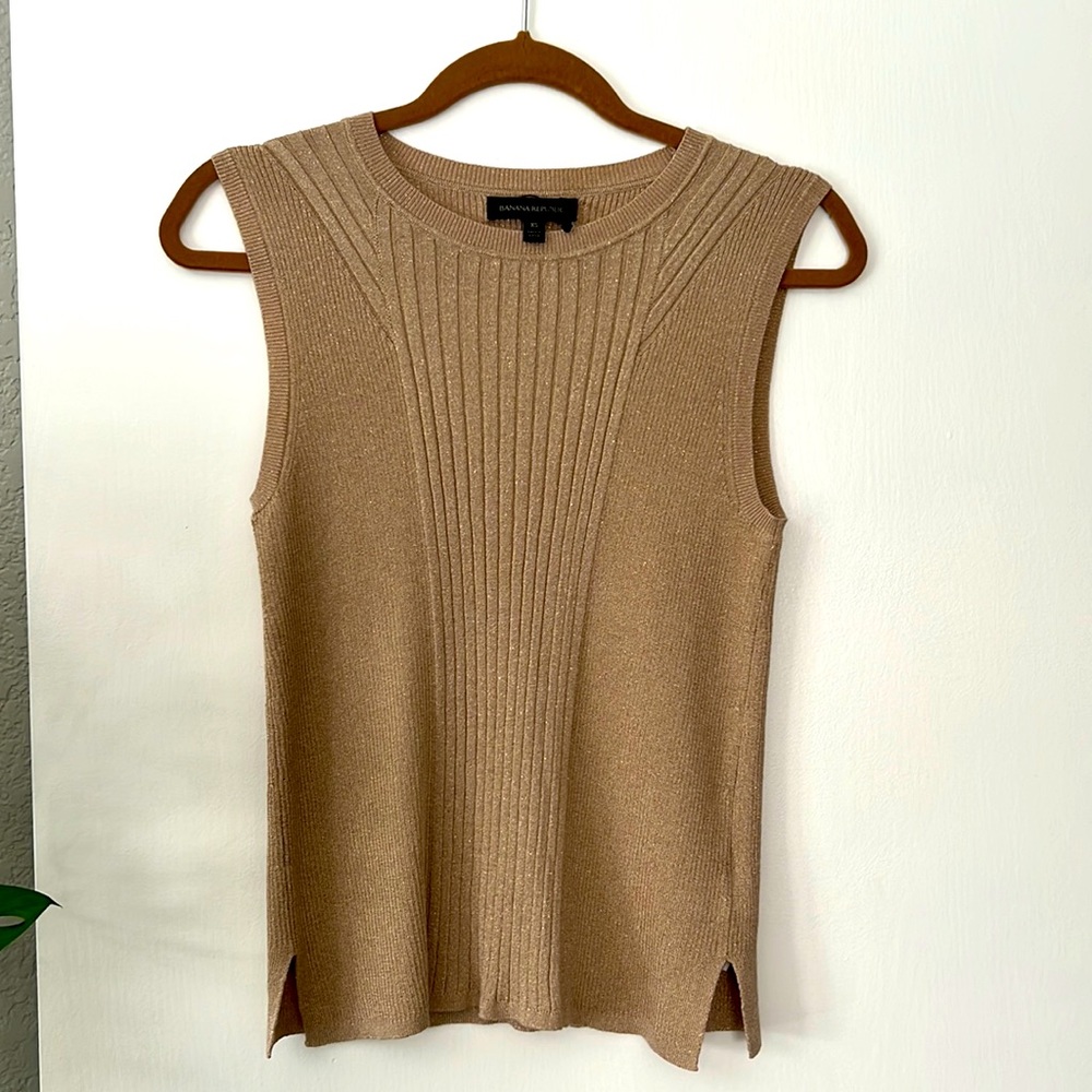 Sleeveless, Banana Republic, top, size XS, S. NWOT.